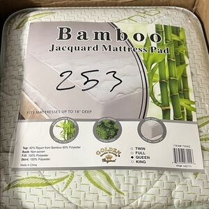 Bamboo Jacquard Mattress Pad - Green -